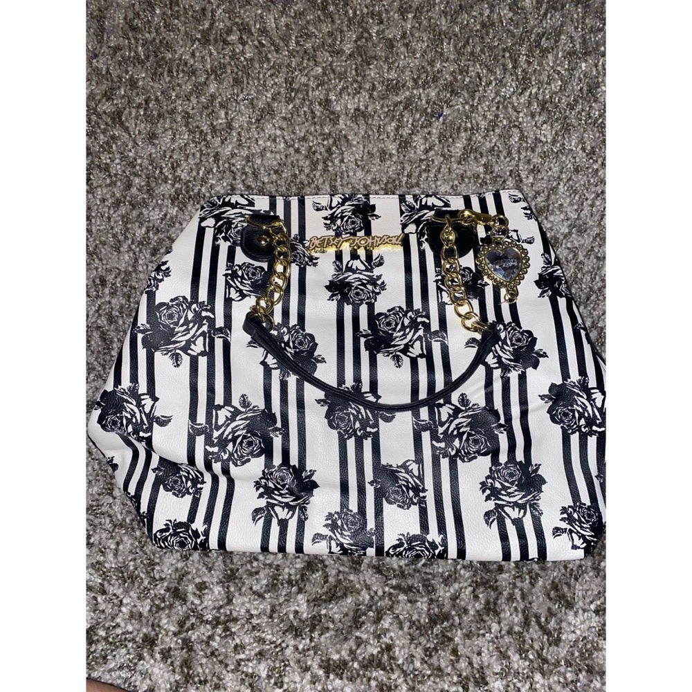Betsey Johnson Tote Style Purse with Wristlet